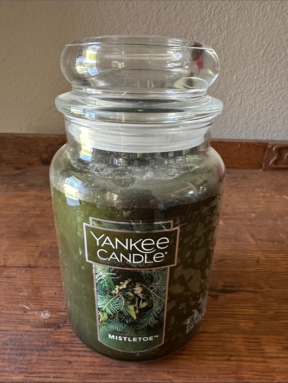 Yankee Candle Green Mistletoe Jar Candle